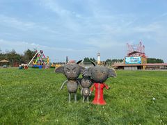 -北纬44度·金珠花海休闲农业旅游景区