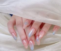 -UU·NAIL美甲美睫專門店