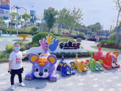 -季高兔窝窝亲子园(上海薰衣草公园店)