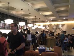 大堂-星巴克臻选(广州沙面店)