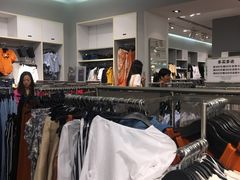 -H&M(星河城店)
