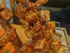 -烤满分·东北烧烤(首经贸店)