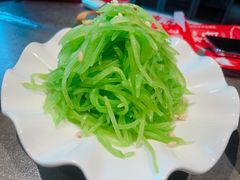 松仁炝莴笋-小胖私厨状元宴·东北私房菜馆