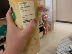 -沪上阿姨·精选茶饮(小白楼朗香街店)