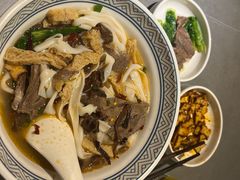 -粉吖吖·邵阳米粉(体育西路店)