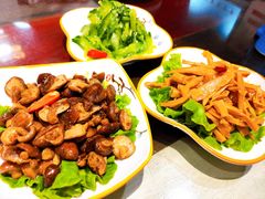 -手抄板凳江南菜(湖滨商业街店)