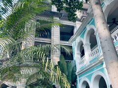 -星巴克臻选(广州沙面店)