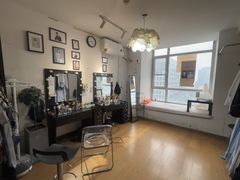 -红像馆连锁精致证件照职场照(中关村店)