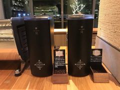 -星巴克臻选(杭州嘉里中心1F店)