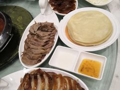 -大鸭梨烤鸭店(金顶街店)