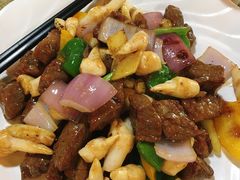 -品香菜馆(旗峰路中侨大厦店)