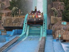 -七彩云南欢乐世界