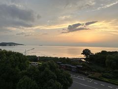 -弥舍·湖景团建泳池派对别墅·湖山境店