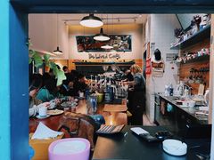 -Be Lived Cafe比例咖啡(摩天轮店)
