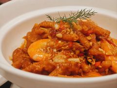 基围虾拼烧大鸡爪-汉水谣·江景餐厅(江滩店)