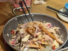 手撕扁担鸡-吃饭皇帝大·土家民族菜(温州万象城店)