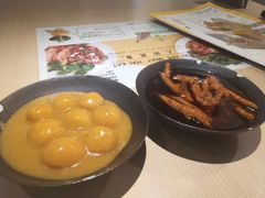 鲍汁凤爪-来龙里 精致 东南亚餐室(万象城店)