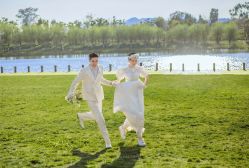 -挪娅婚纱摄影皇家会所