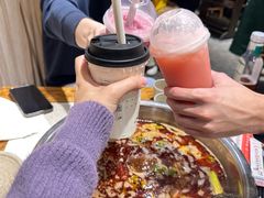 红汤锅-肖肖酸萝卜鱼火锅(总店)