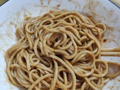 热干面-郭小侠襄阳牛肉面·武汉热干面(洛溪店)