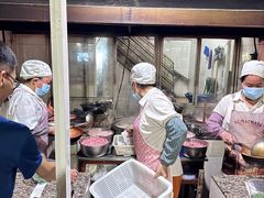 -正宗杨记普洱酸醋米线(总店)