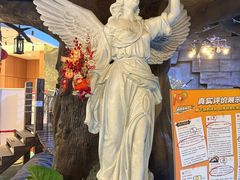 -暴风岛沉浸式体验馆(百联世纪店)