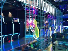 -世代星球·保龄球·镭战真人CS·团建(杨浦店)