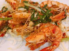 -两兄弟Song Pee Nong(2号店)