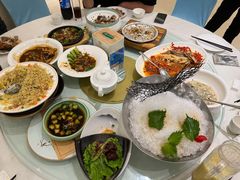 -沪华海鲜大酒楼(南汇店)