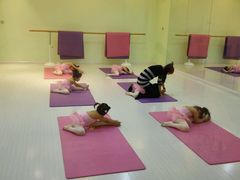 舞蹈课-天津瑞宇康培训学校(爱琴海购物公园店)