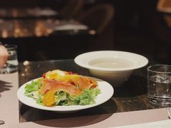 三文鱼冻色拉-Lingo西餐厅(仙乐斯广场店)