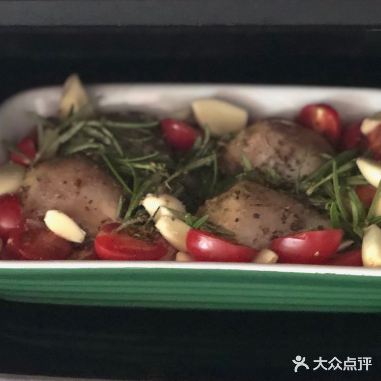 番茄大蒜香草🌿脆皮鸡腿