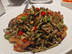 腌豆角五花肉-食膳人家·永州美食地标(双牌店)