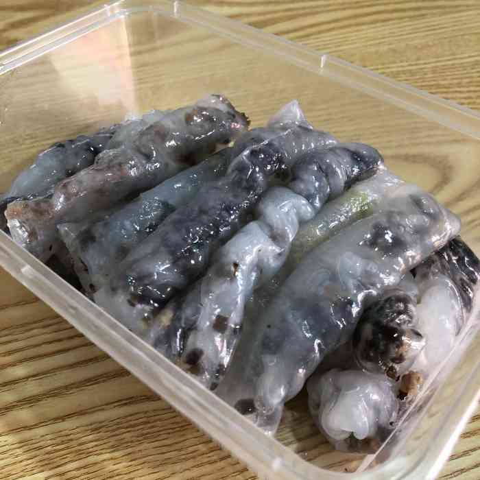 越南小卷粉-"米磨成米浆后,榨出来的是米线,蒸出来的是.