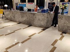 -裕龙汤泉