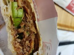 青椒肉夹馍-陕十三肉夹馍