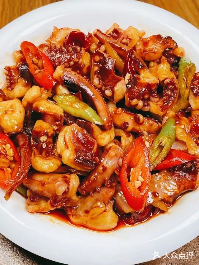 "🔥爆炒鱿鱼来啦！🦑👩‍🍳家常菜也能高级感！