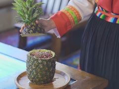 云南天然菠萝饭-桥边小楼·手工云南菜·古城观景小楼