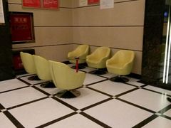 -缤纷KTV(东方新城店)
