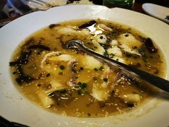 -绿茵阁西餐厅(中央广场店)