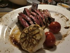 -MONICH牛排融合餐厅(和义大道购物中心店)