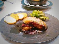 -La Mer Restaurant & Lounge