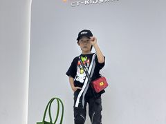 -潮童星少儿模特形体培训(郑州总校)
