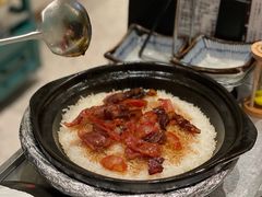 招牌腊味煲仔饭（中份）-四季缤纷椰子鸡(雨花亭凯德广场店)