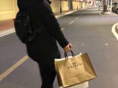-枫叶小镇奥特莱斯