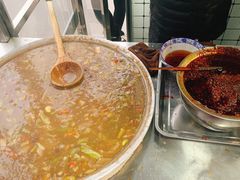 -刘老虎肉丸糊辣汤(总店)