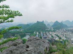 -叠彩山景区