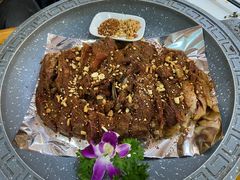 风情烤羊排-三羊居食府(文艺路店)