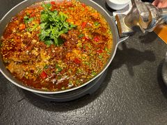 -万重锦·人文川菜馆(骡马市店)