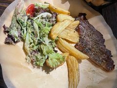 -The Cheebat 锌吧·Bistro(体育西店)